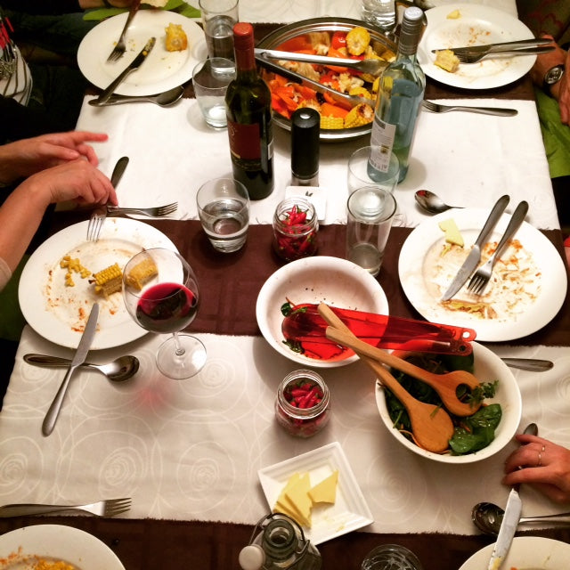 Why Eating Together Matters in 2026