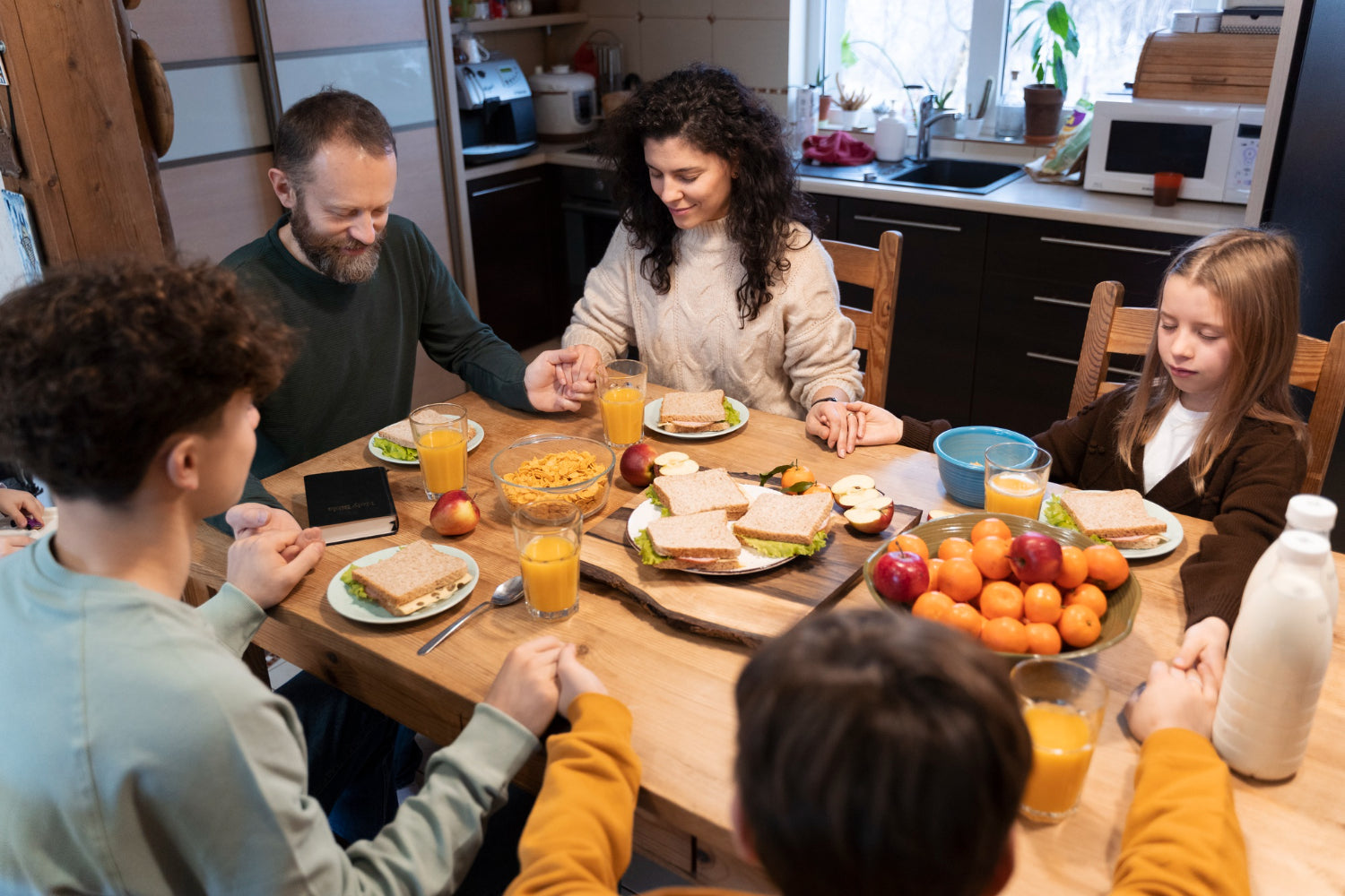 Why Freshly Cooked Meals Are Still the Best Choice for Busy Aussie Families