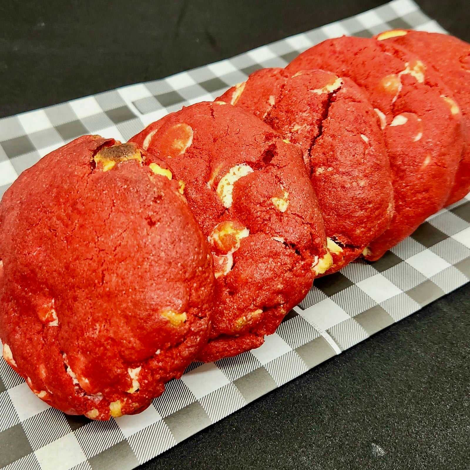 Red velvet cookies