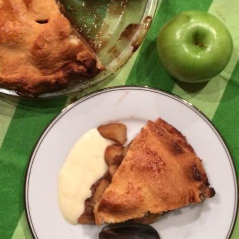 Apple & blackberry pie. Melbourne and Sydney meal delivery